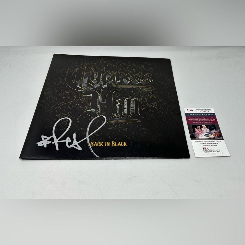 B-Real signed Cypress Hill Back in Black‎ Album JSA COA